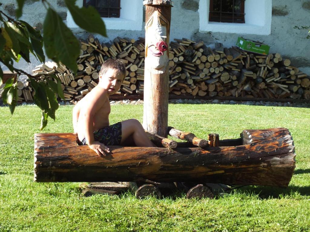 Ferienhaus "Zur Alten Schmiede" Mariahof Buitenkant foto